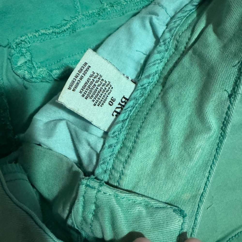 BKE Mint Green Women's Shorts - Picture 2 of 4